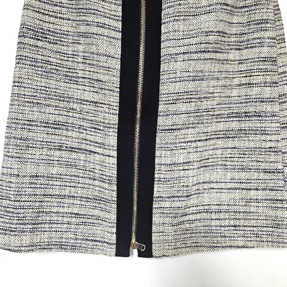 Ann Taylor Mini  Skirt Women's Size 2P - Picture 11 of 12